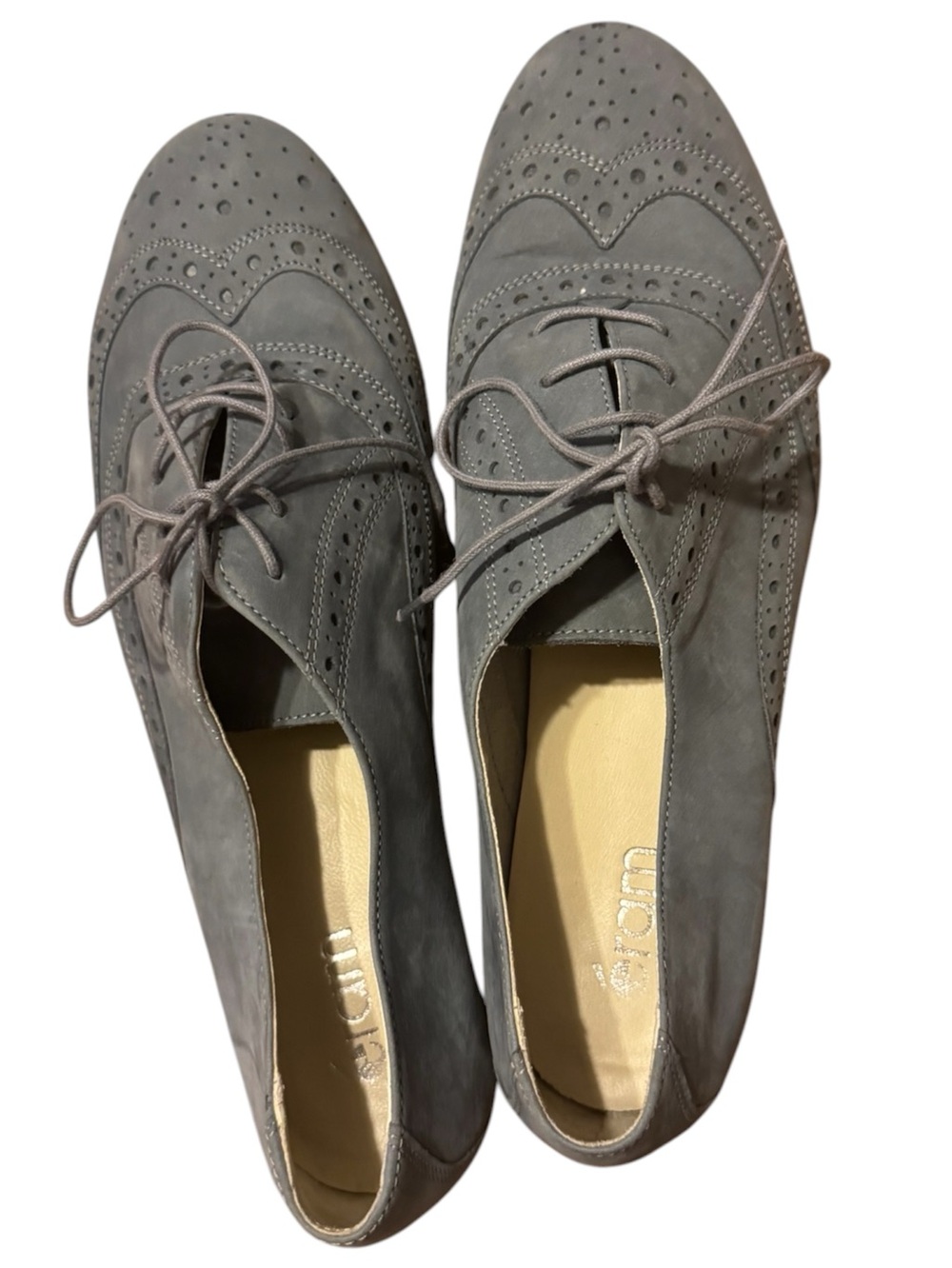 Suede Brogue Lace-Up Flats in Gray blue size 40 in like new condition -